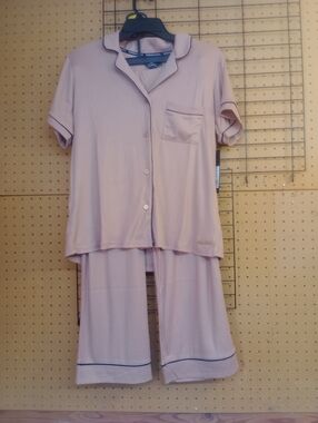Brand New Ribbed Short-Sleeve Pajama Set in Dusty Rose with Black Piping